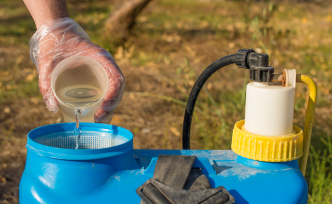 Current Status and Trend of Pesticide Adjuvant Administration