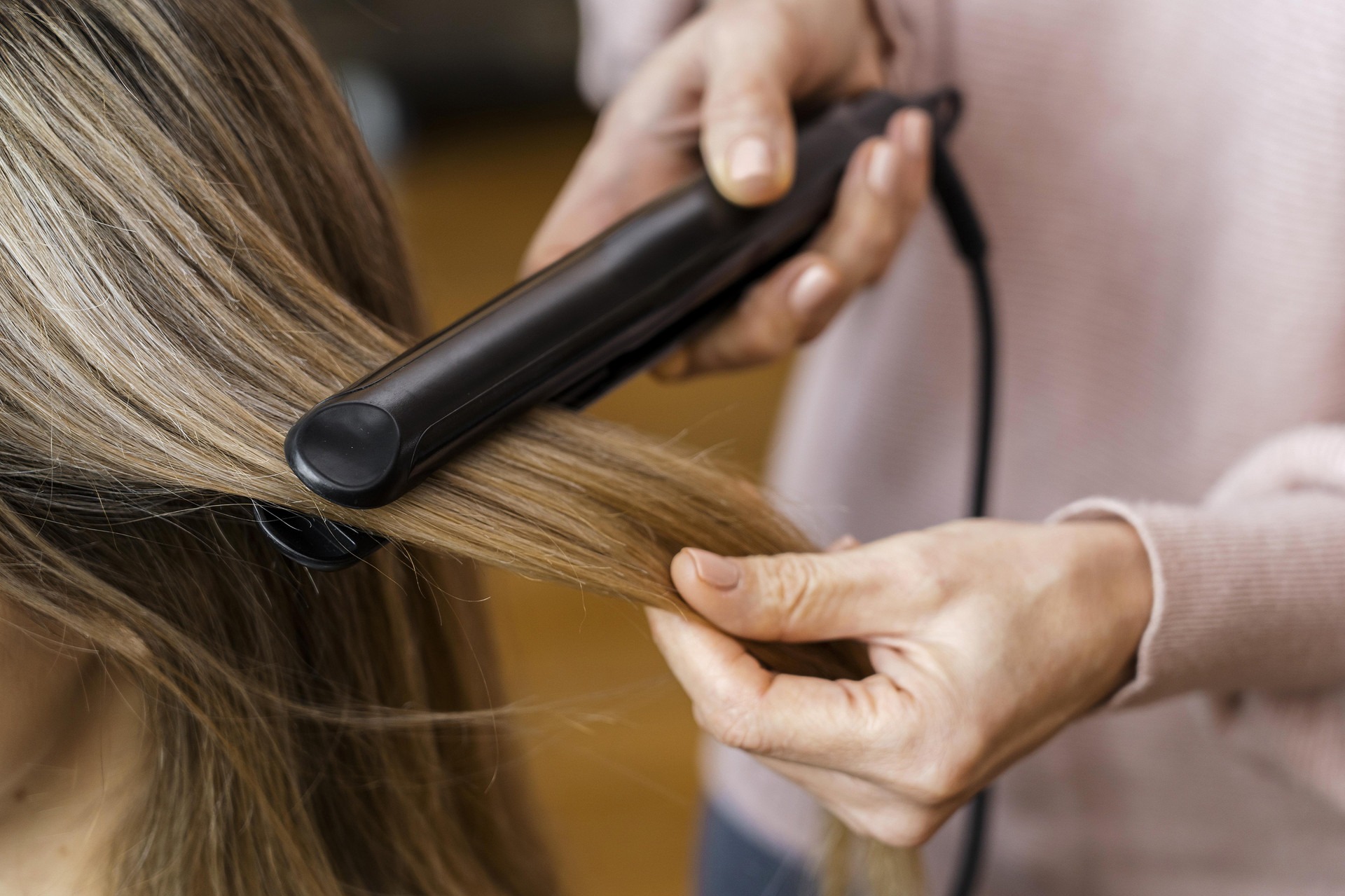 US Colorado Requires Warning Labels on Hair Relaxers and Hairpieces